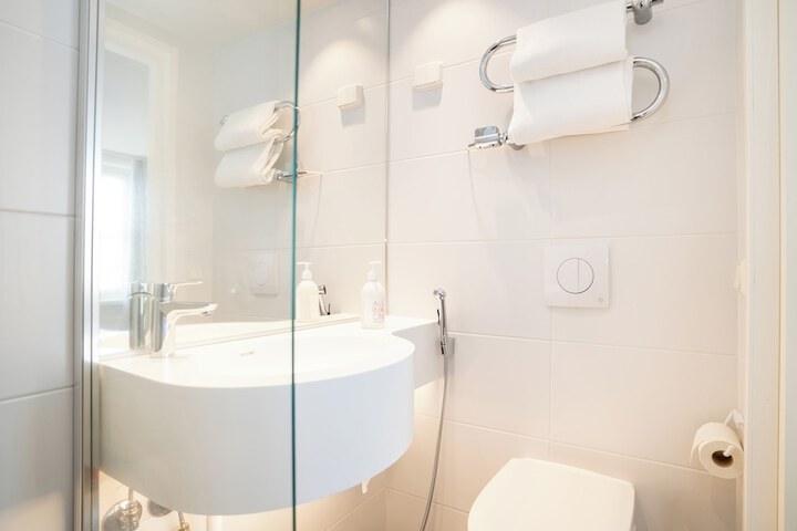 Bath Photo