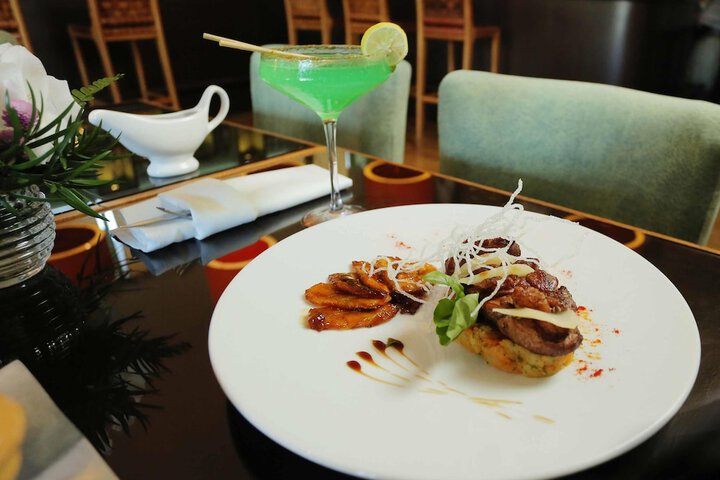 Dining 94 of 131