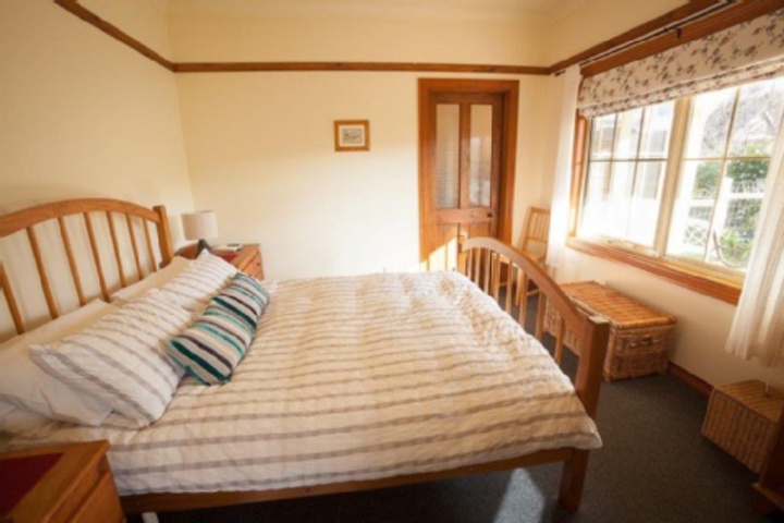 Room 72 of 156