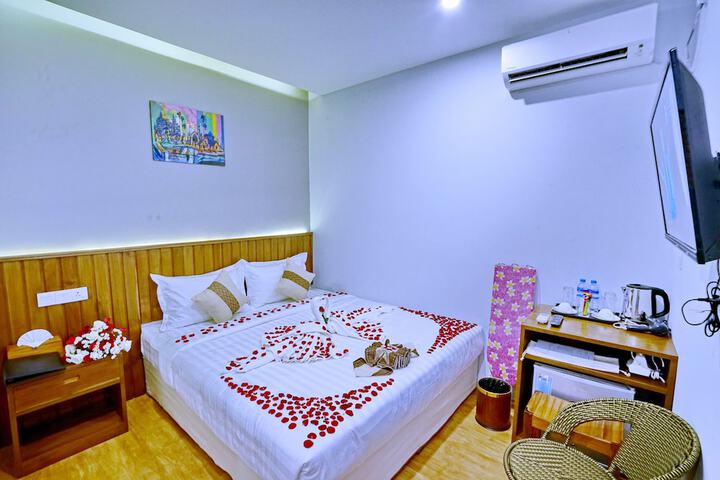Room 5 of 55