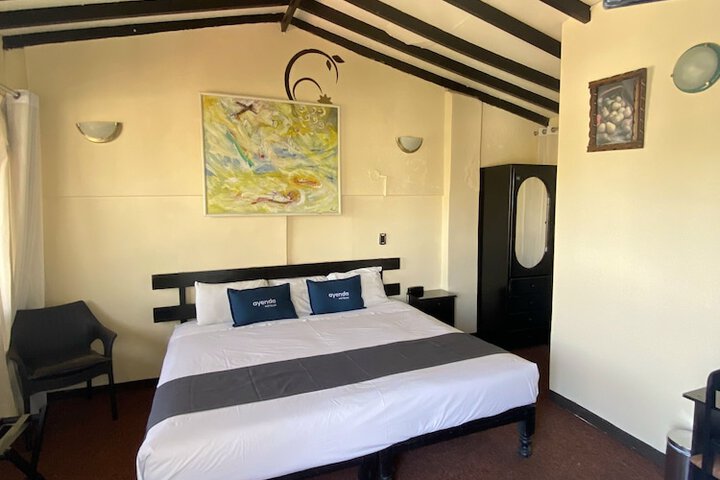 Room 17 of 64