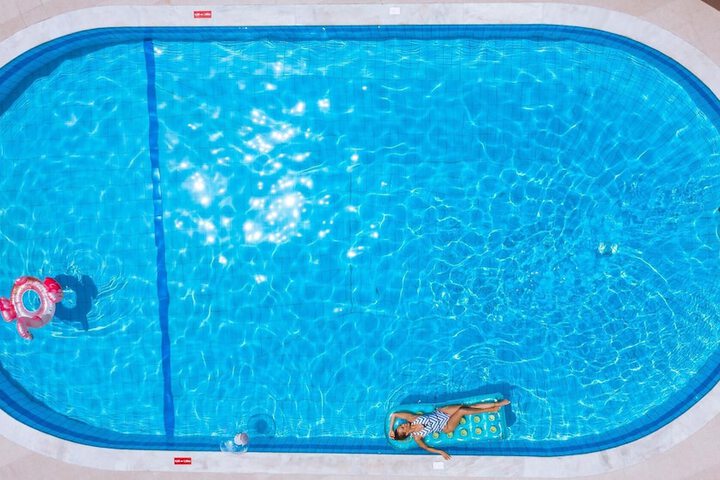 Pool 18 of 73