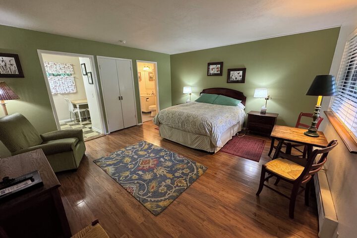 Room 9 of 31