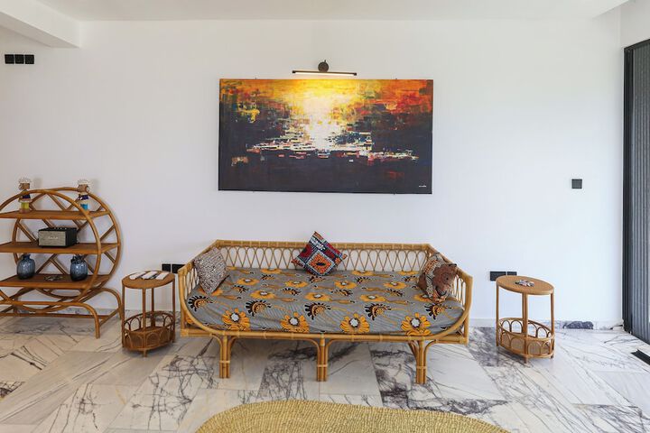 Room 46 of 150
