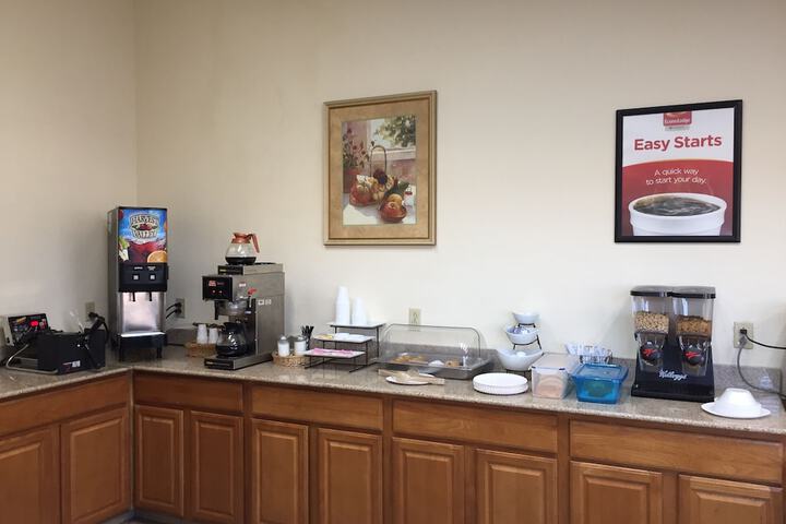 Breakfast area