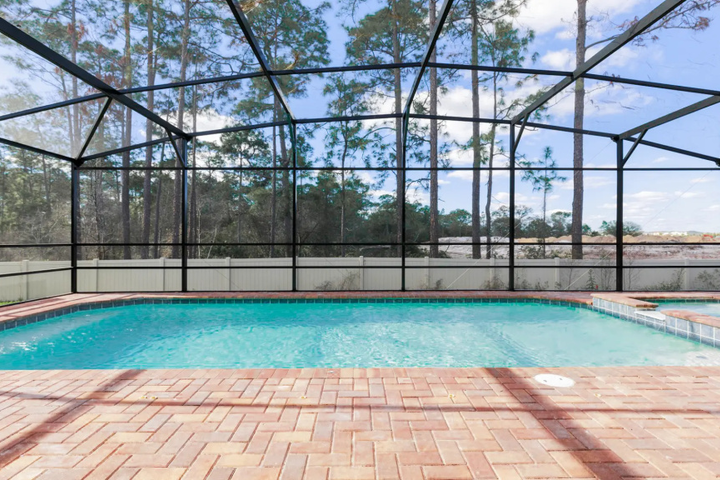 Pool 14 of 32