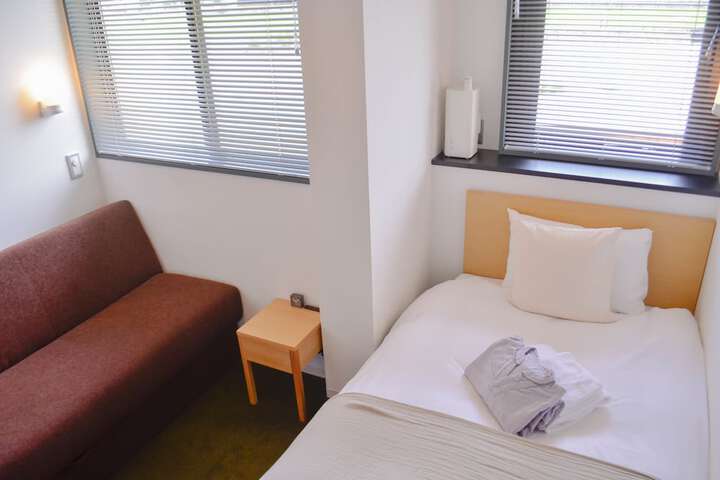 Room 7 of 51