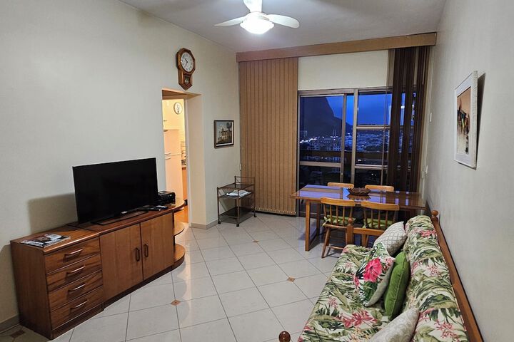 Room 28 of 51