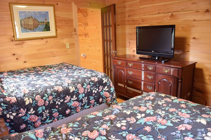 Room 16 of 34
