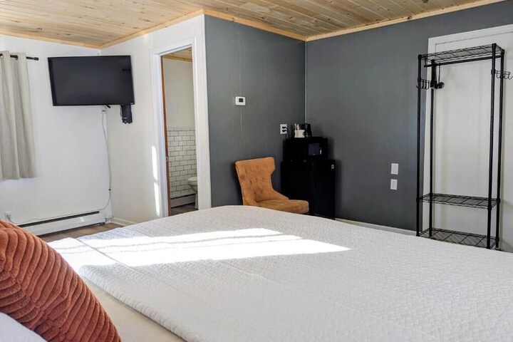 Room 22 of 53