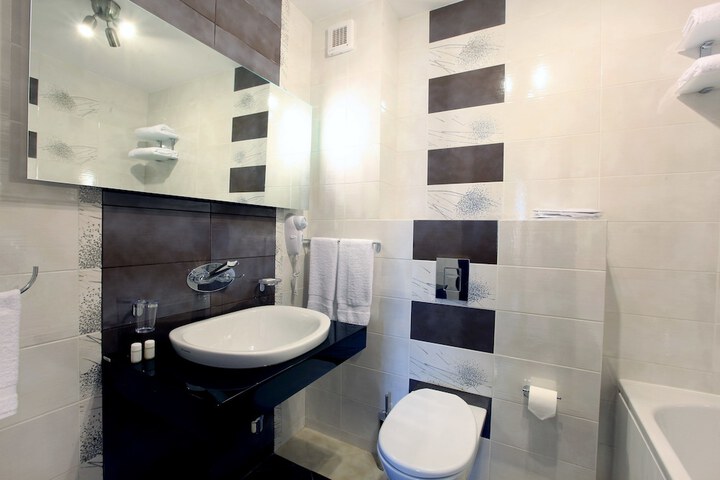 Bath Interior