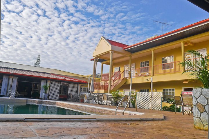 Hotel Entry