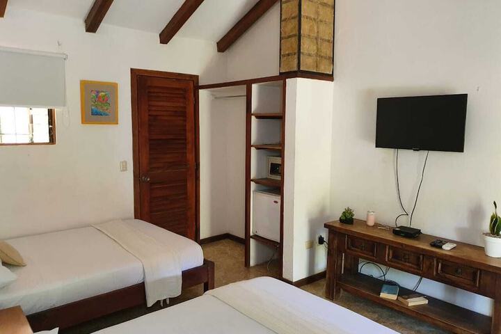 Room 9 of 98
