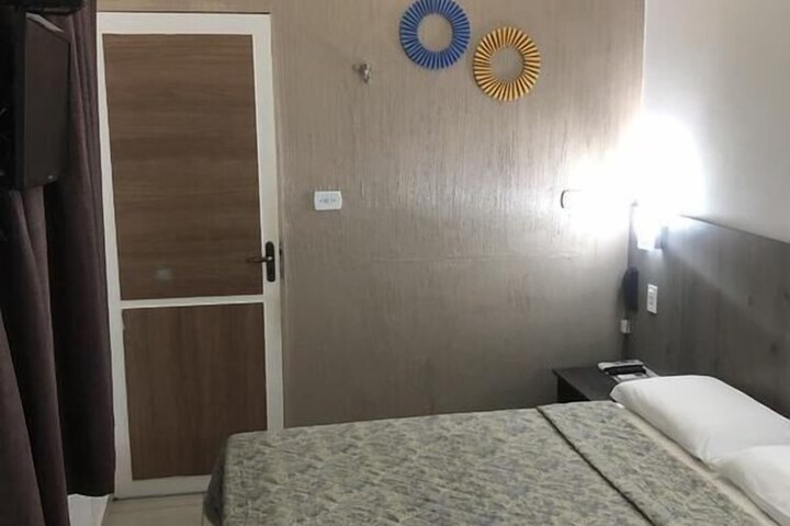 Room 5 of 54