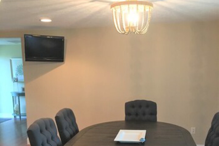 Room 6 of 26