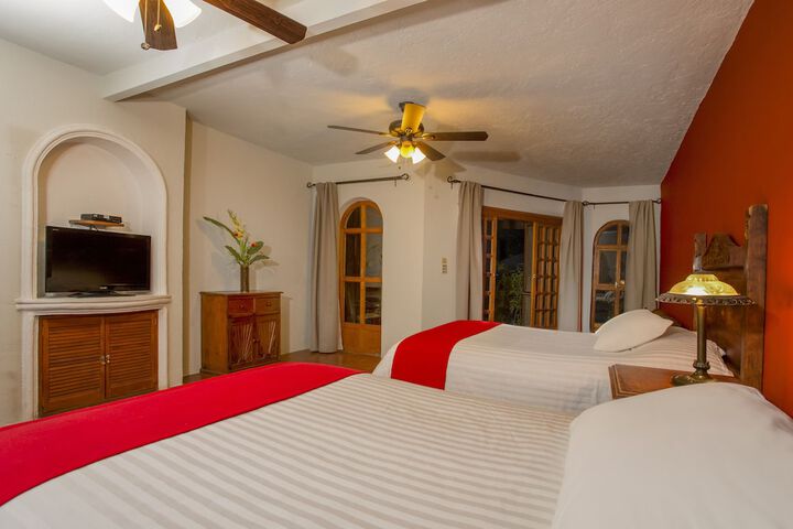 Room 10 of 246