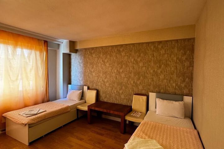 Room 11 of 41