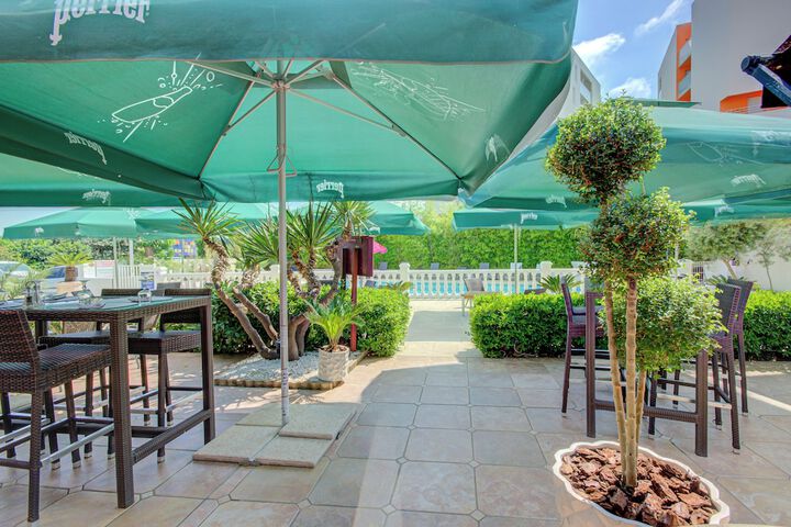 Terrace/Patio 20 of 54