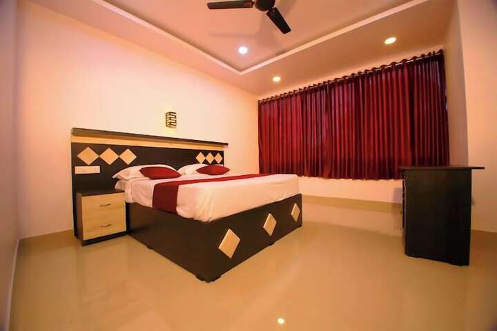 Room 5 of 19