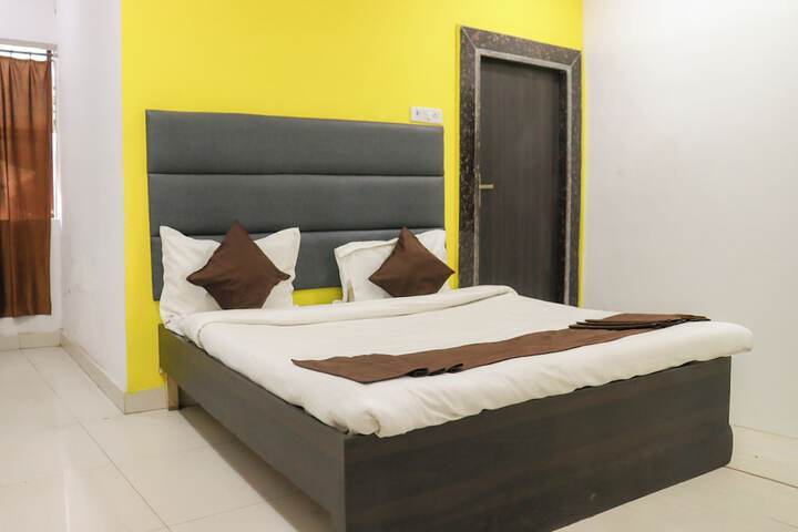 Room 38 of 82
