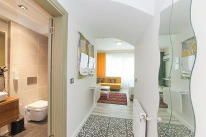 Suite Room