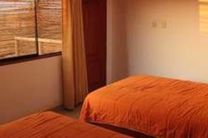 Room 10 of 18