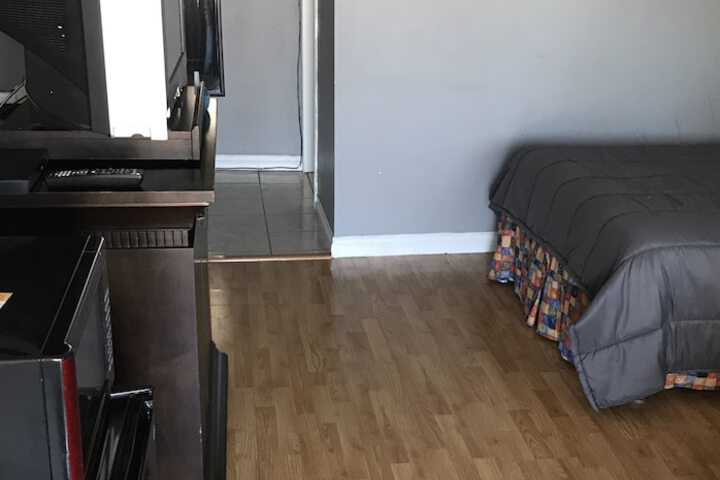 2 Double Beds (2 of 4)
