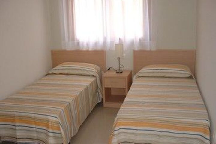 Room 2 of 13