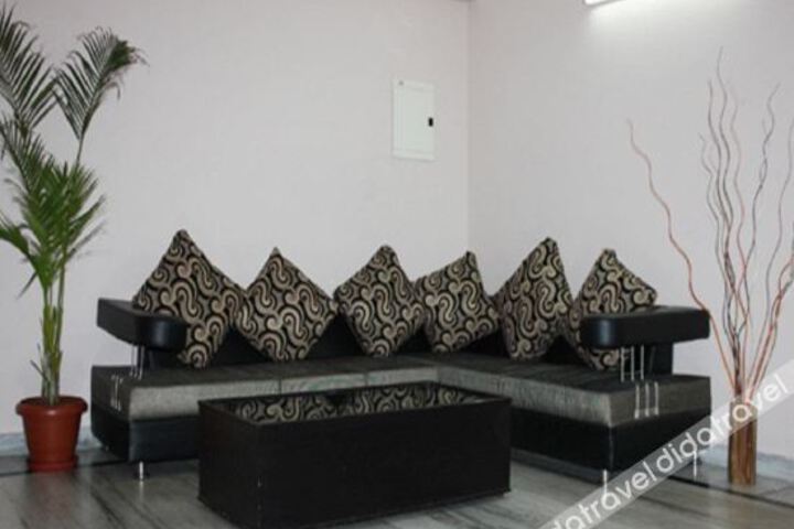 Hotel Interior 4 of 13