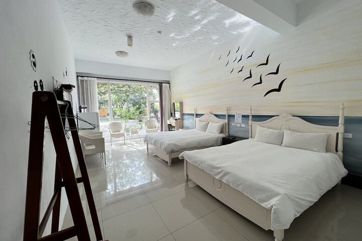 Room 14 of 29