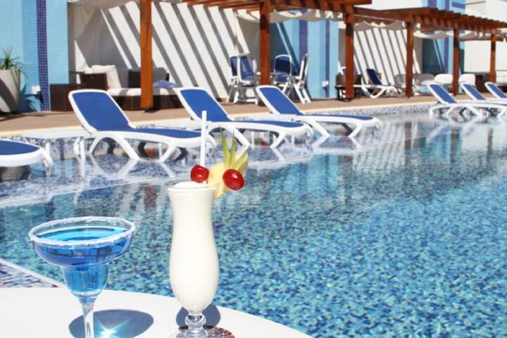 Hotel with Pool