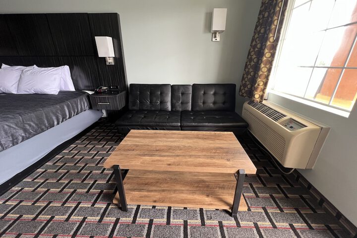 Room 7 of 41