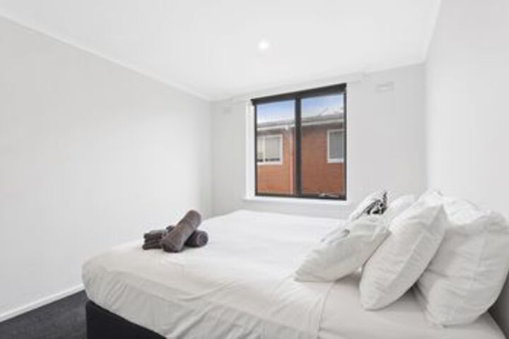 Room 3 of 26