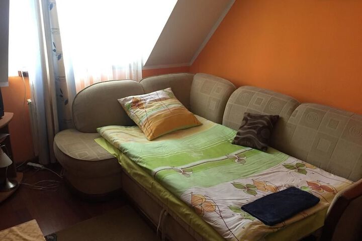 Room 15 of 17