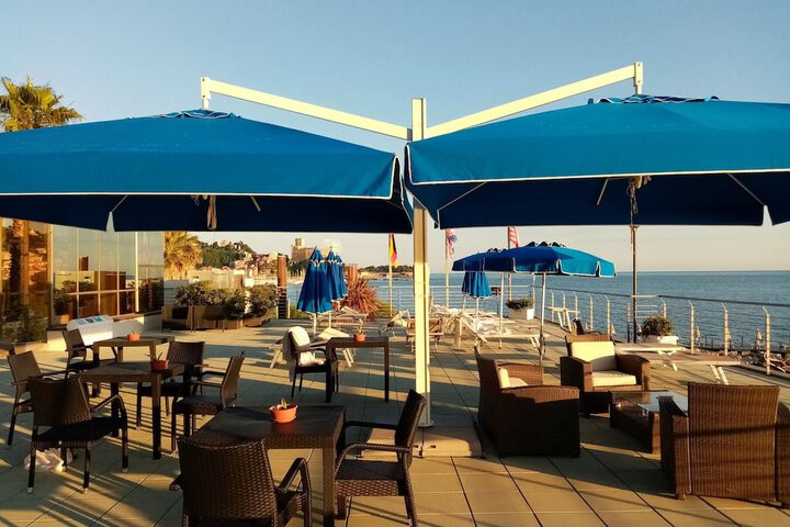 Terrace/Patio 41 of 44