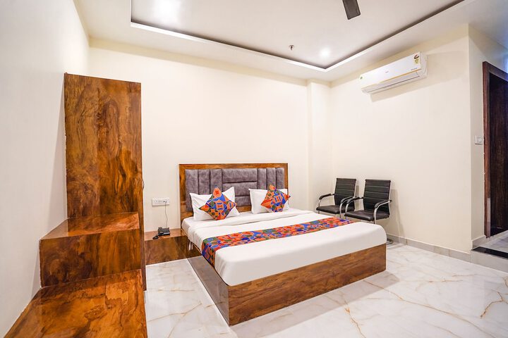 Room 19 of 25