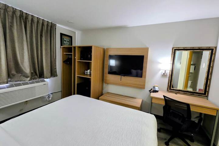 Room 7 of 29