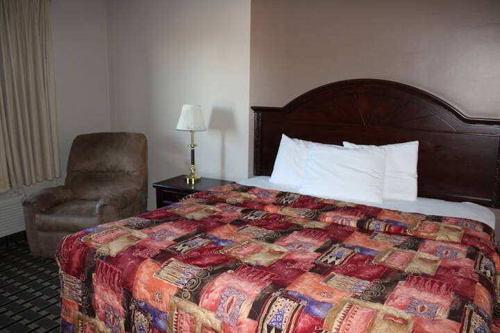 Standard | King Bed (15 of 20)