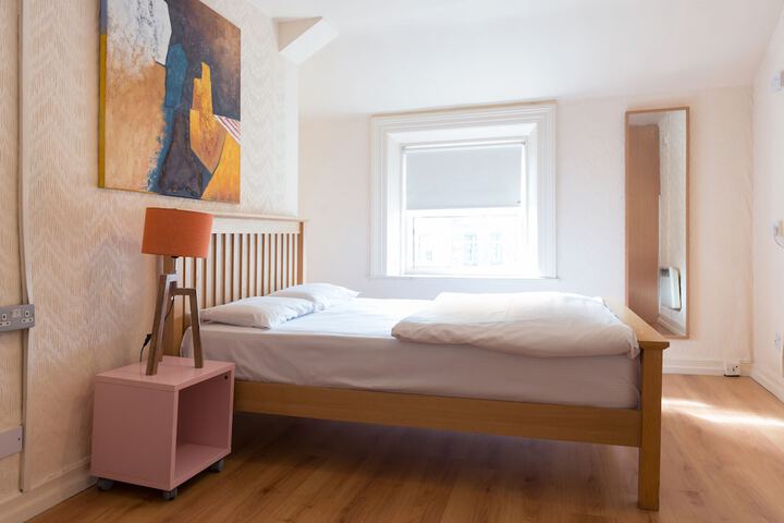 Room 3 of 54