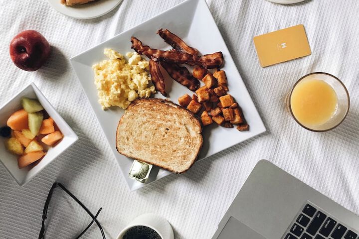 Breakfast buffet
