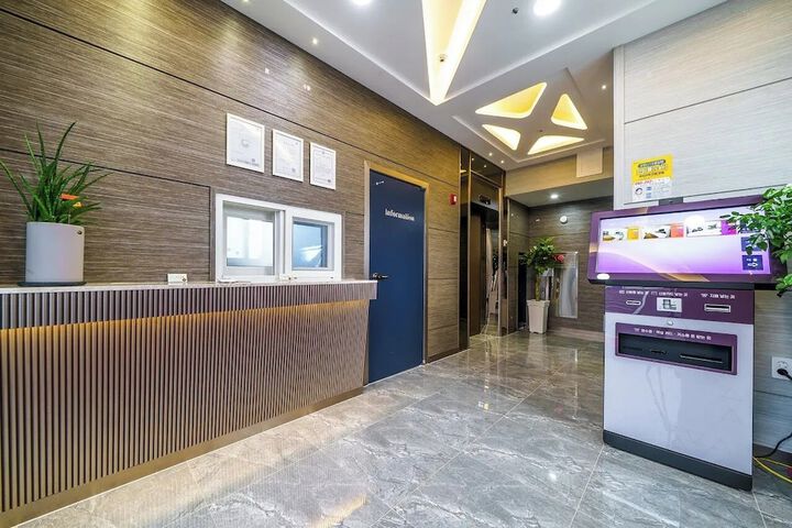Hotel Interior 2 of 69