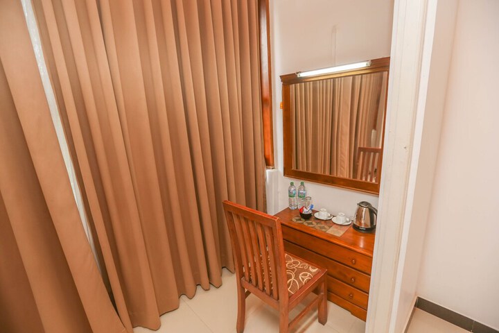 Hotel Interior 21 of 32