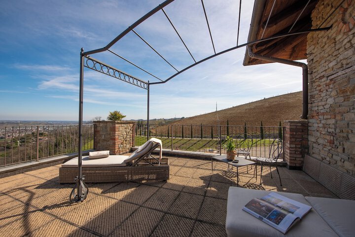 Terrace/Patio 27 of 64