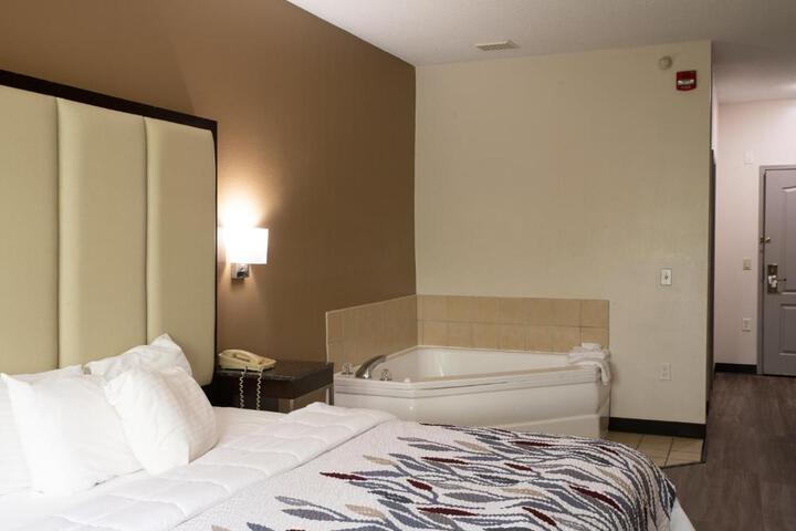 Standard | King Bed (6 of 15)