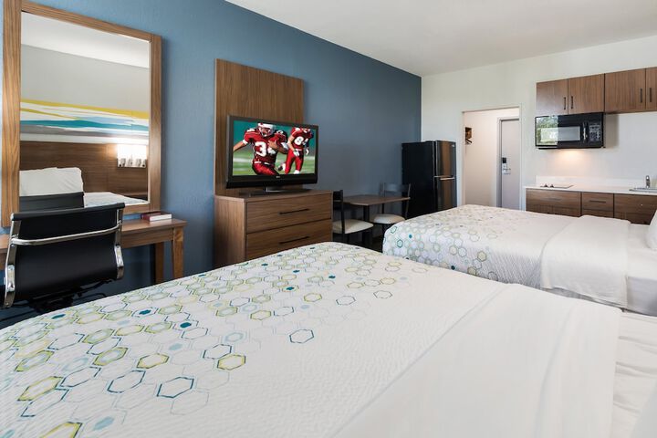 Studio 2 Double Beds (5 of 11)