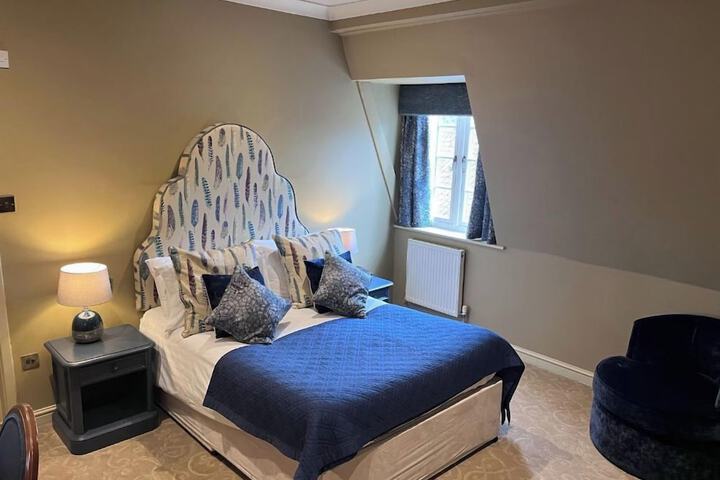 Room 9 of 68
