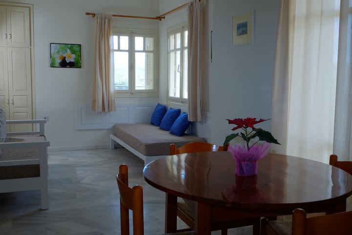 Room 40 of 131