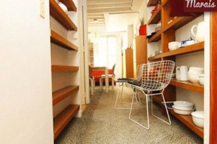 Room 147 of 168
