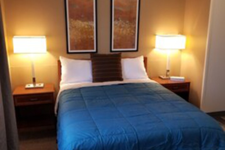 Room 15 of 18