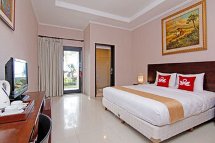 Room 7 of 23
